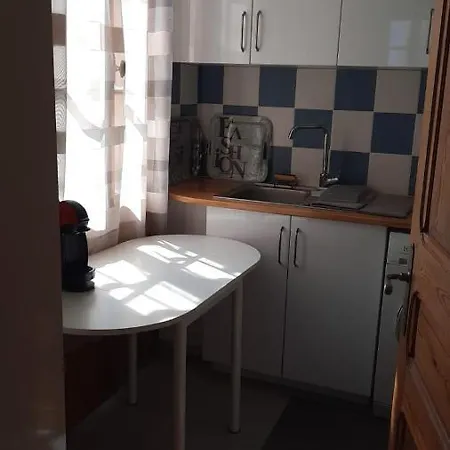Homestay Sea View Studio With Balcony On The Border With Monaco